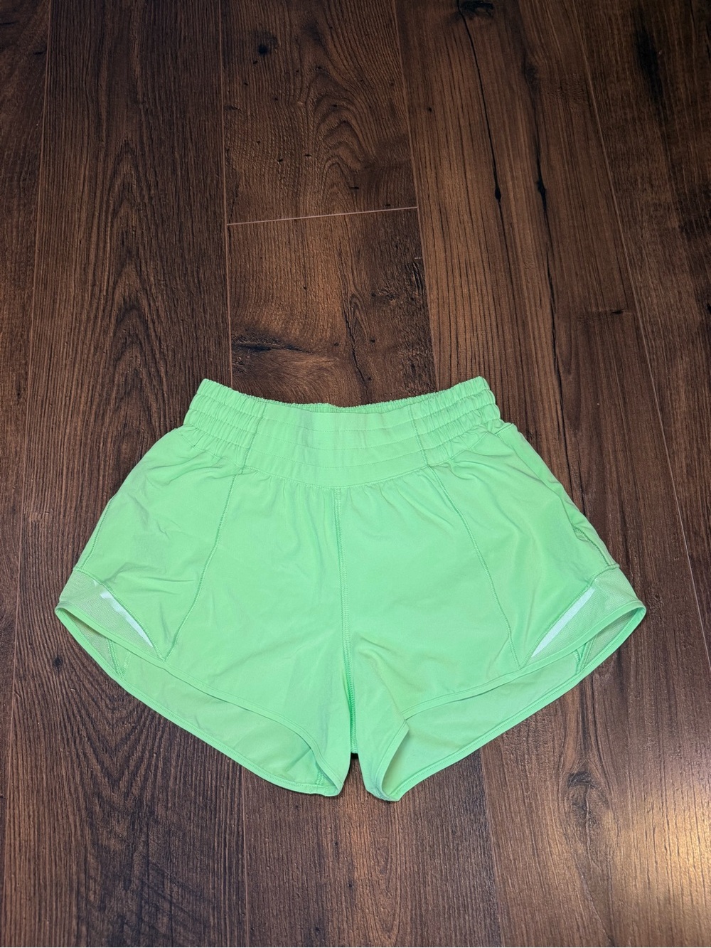 Lululemon High-Rise Hotty Hot Short